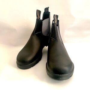 NIB Blundstone 577 Coloured Elastic Sided Boots